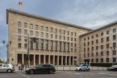Сградата на германското федерално министерство на финансите в Берлин