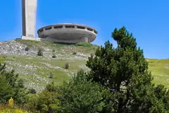Паметникът на връх Бузлуджа