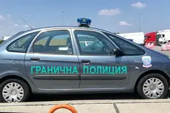 Патрулен автомобил на Гранична полиция