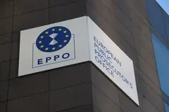 Табела на Европейската прокуратура на сградата ѝ в Люксембург