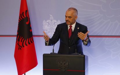 Албания и Косово ще се обединят с или без ЕС, плаши Тирана
